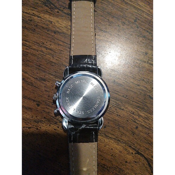 Women's Quartz Watch Mother of Pearl Face / Faux Leather Band  Japan Movt. 9¼" - Picture 5 of 8